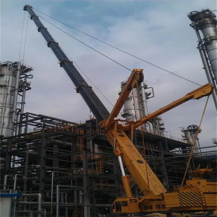 桂平吊板房的吊车