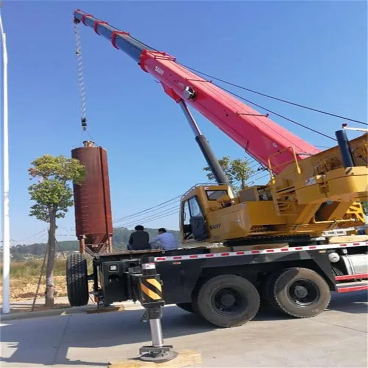 桂平80吨吊车出租多少钱